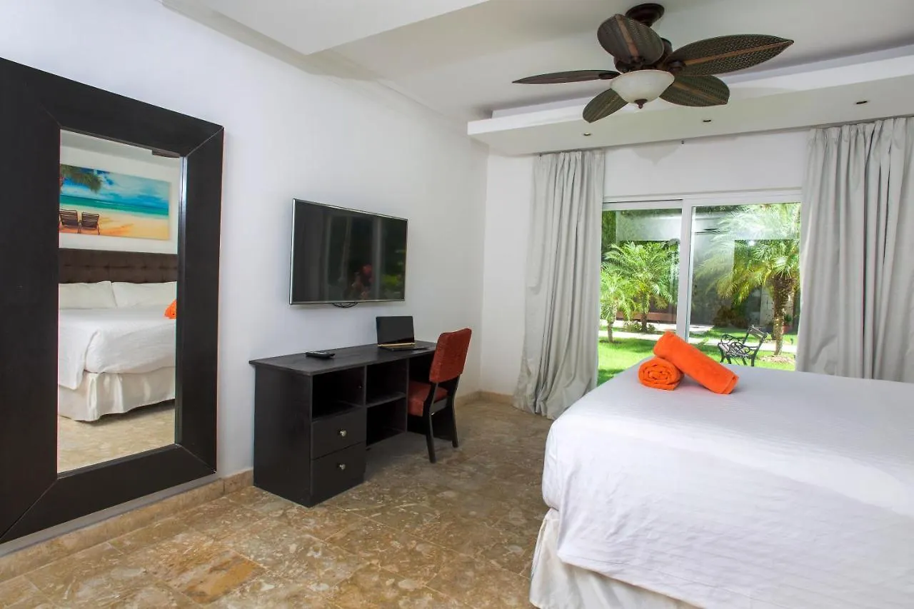 Chateau Del Mar Ocean Villa 푼타 카나 5*,